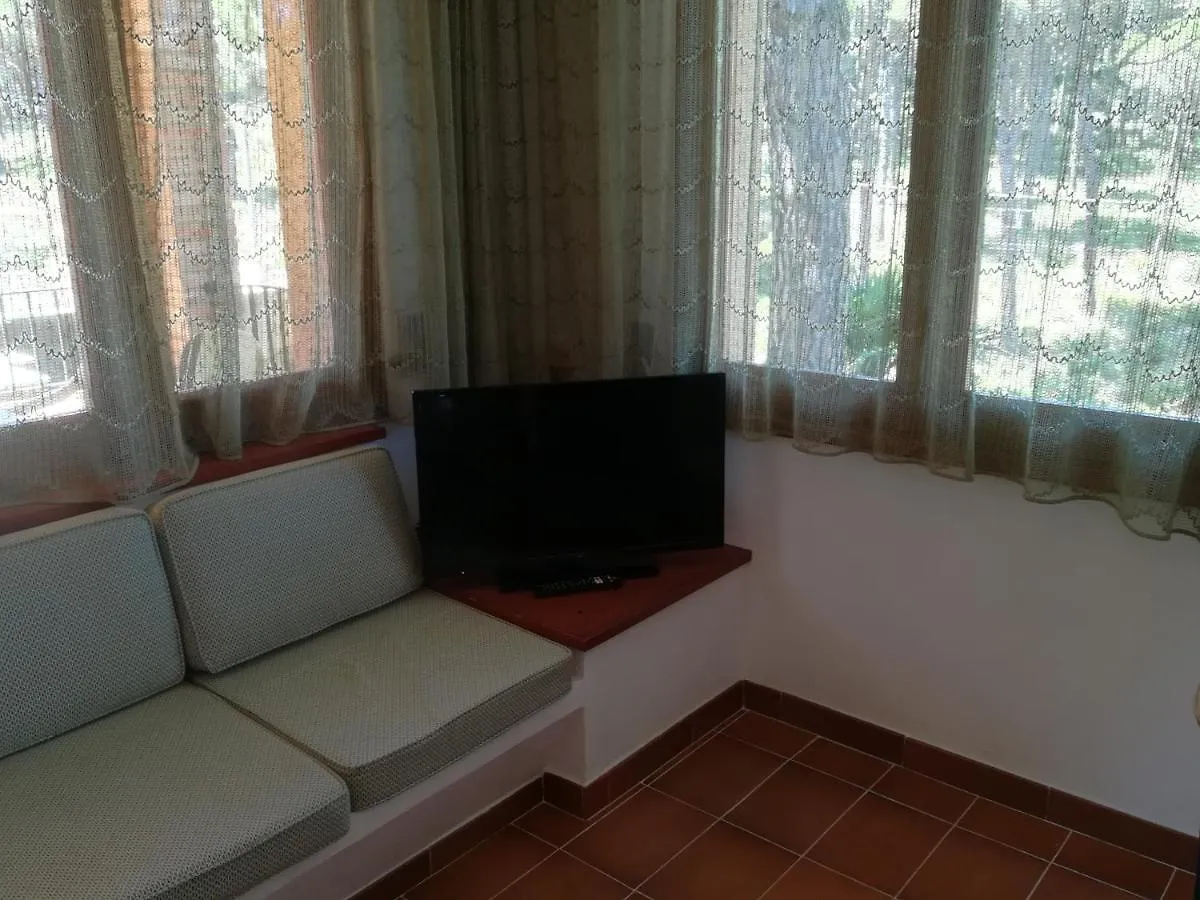 Holiday home Chale Rustico En Playa De Pals Villa